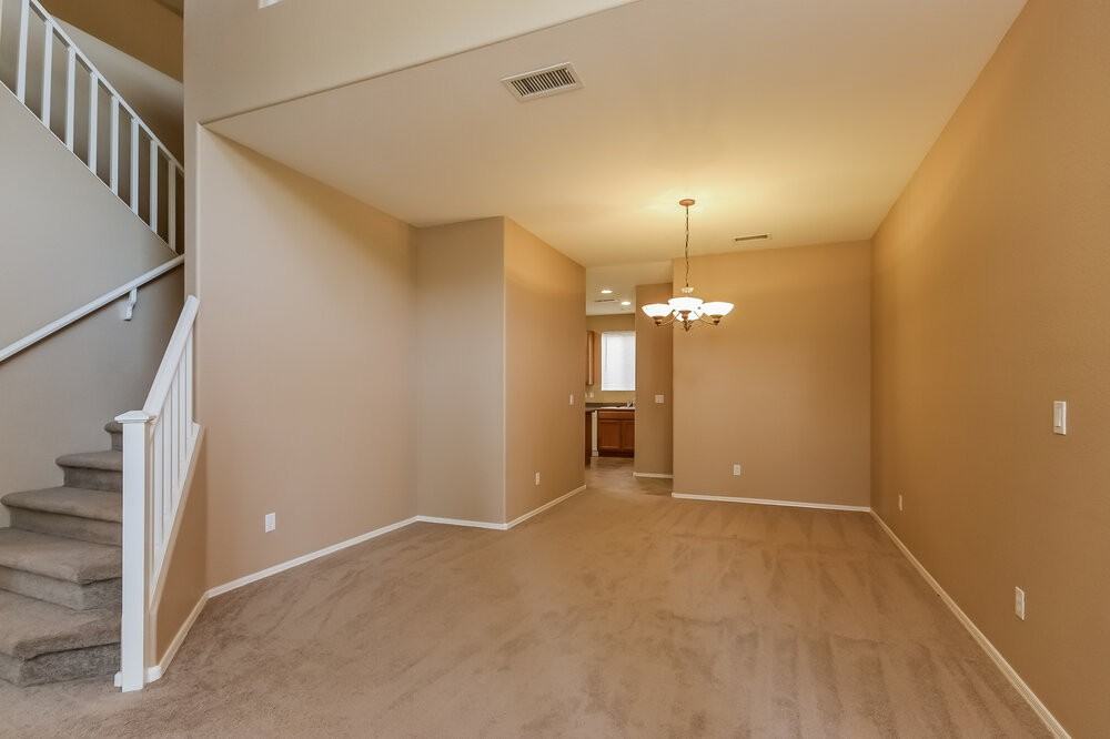 6775 W Yearling Rd - Photo 5 of 18