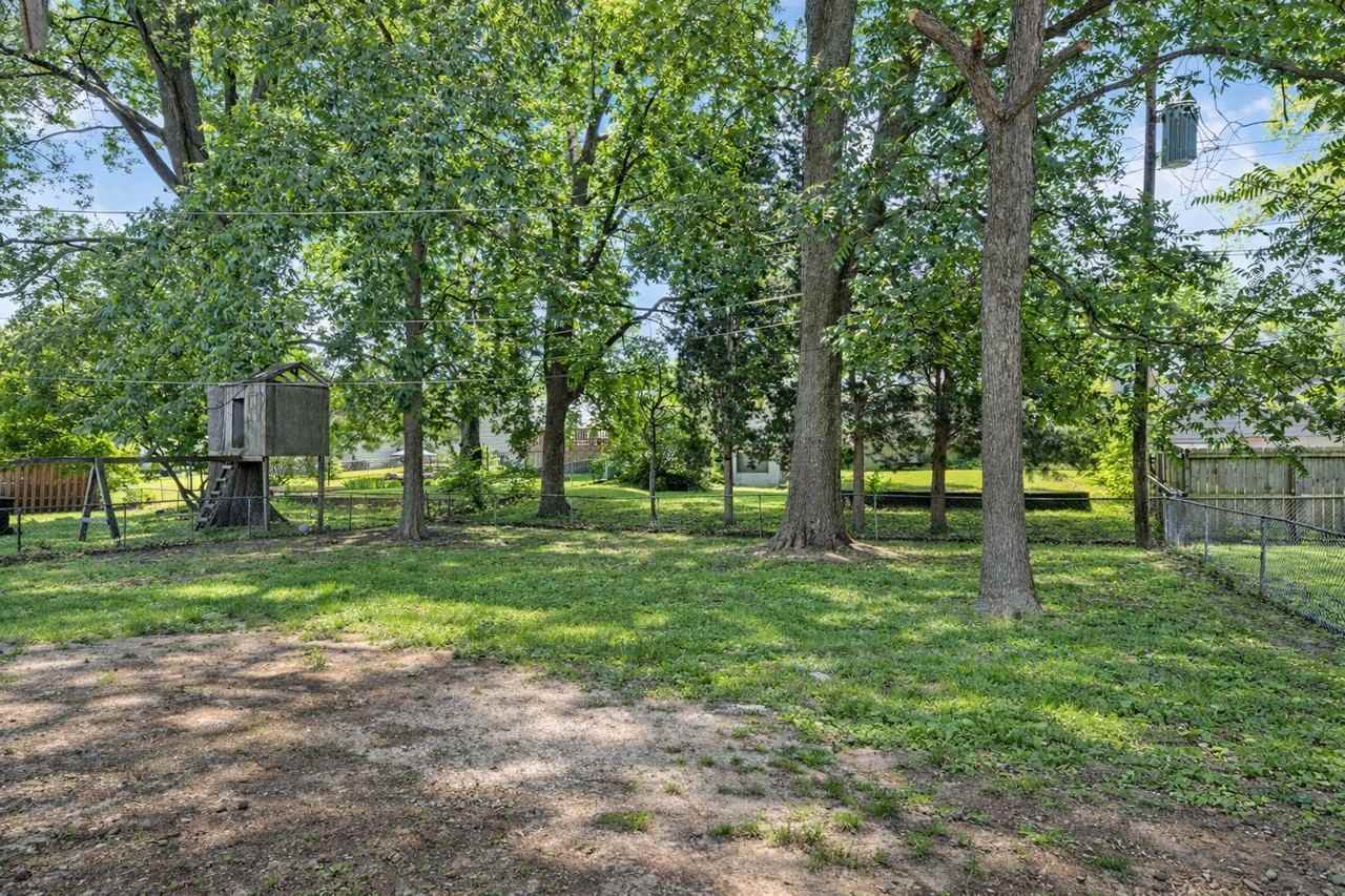 906 Chula Dr #1 - Photo 4 of 20