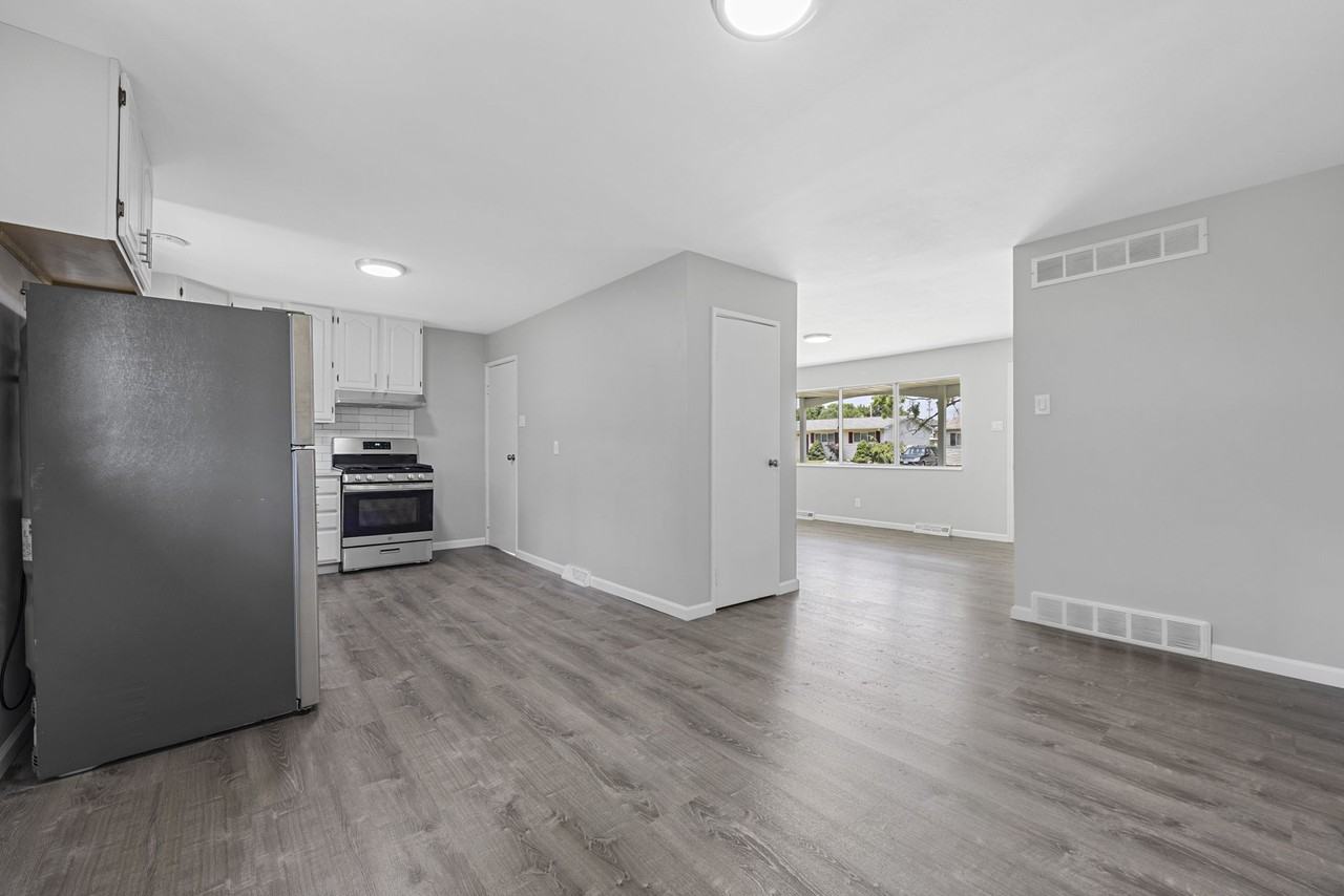 906 Chula Dr #1 - Photo 7 of 20