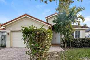 11108 Sw 243rd Ln - Photo 1 of 1