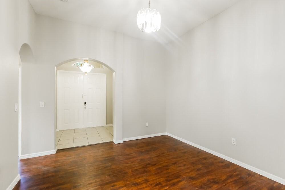 11108 Sw 243rd Ln - Photo 3 of 16