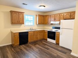 featured image of 100 Pinnacle Ct