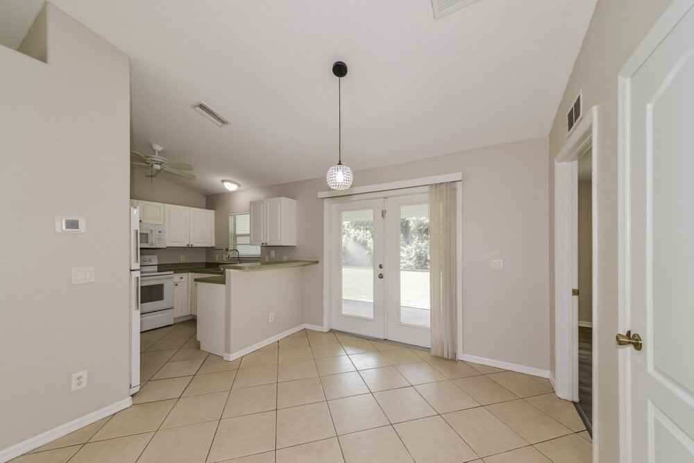 1159 Montana Ln - Photo 6 of 19