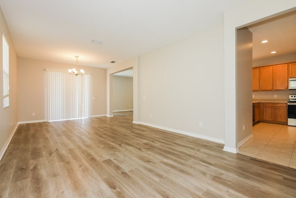 15516 Long Cypress Dr - Photo 5 of 20