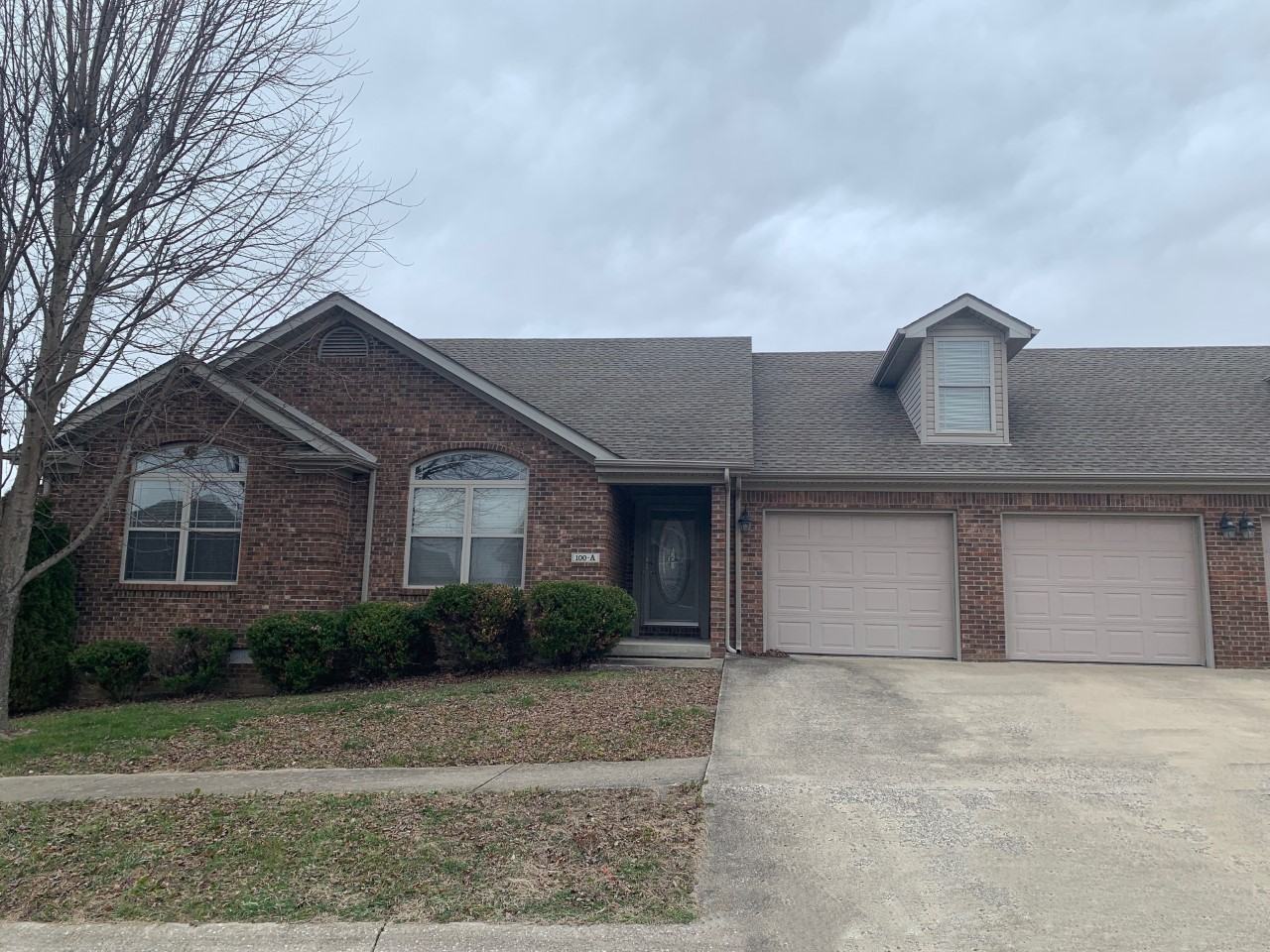 107 Battlefield Cir #B - Photo 2 of 2