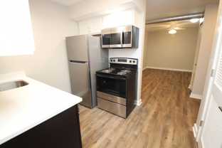 317 N CRAIG STREETAPT 6 #006 - Photo 1 of 1