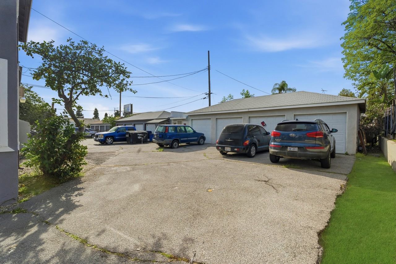 7227 Beck Avenue - 7227 1/2 #7227-1-2 - Photo 6 of 11