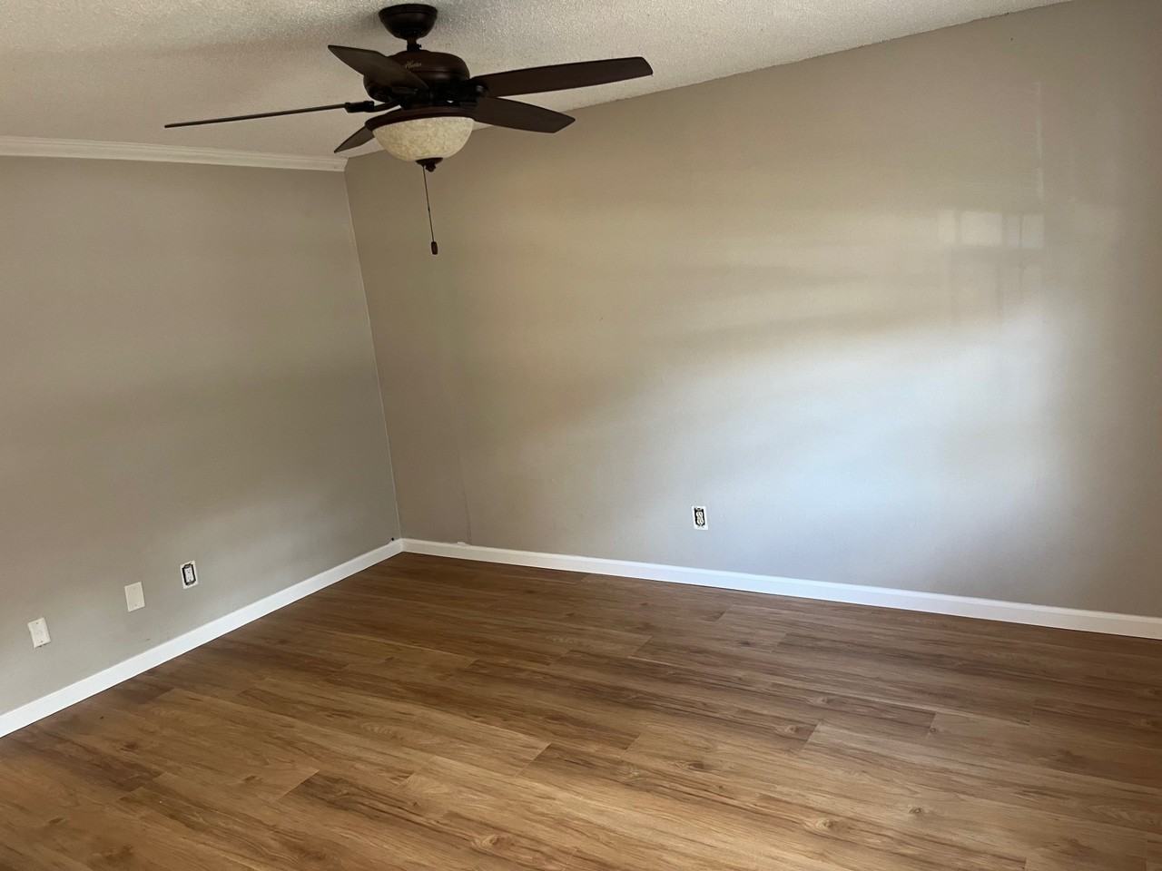 3569 Khayyam AvenueUnit 15 #15 - Photo 3 of 8