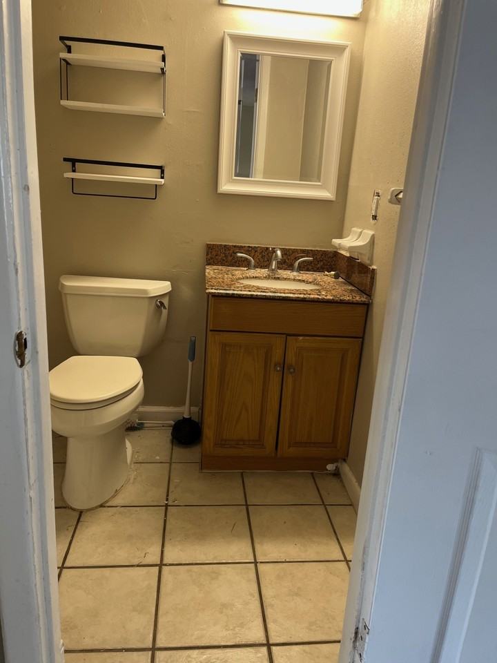 3569 Khayyam AvenueUnit 15 #15 - Photo 6 of 8