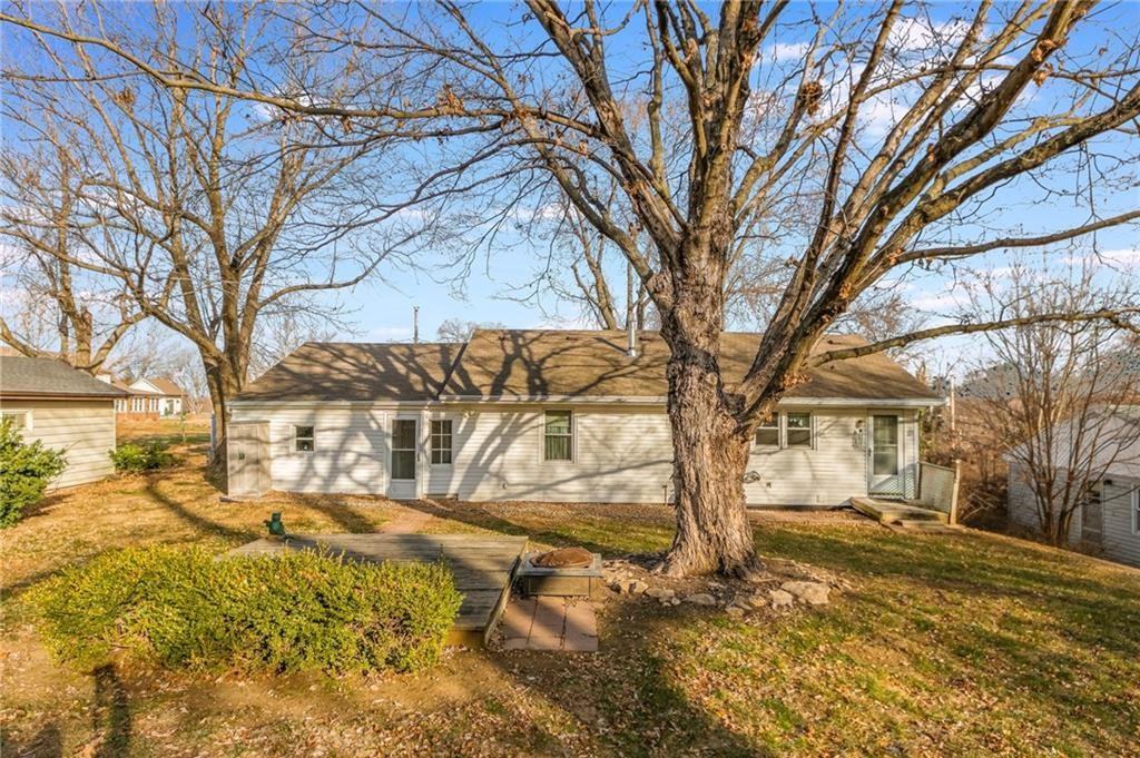 124 Almond St #1 - Photo 3 of 11