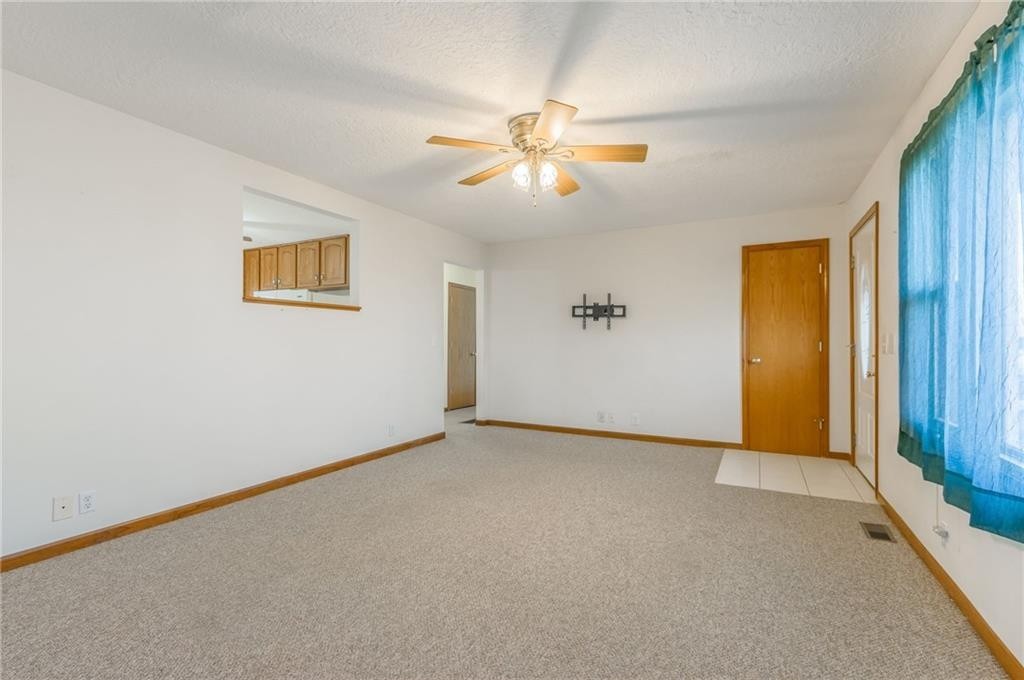 124 Almond St #1 - Photo 6 of 11