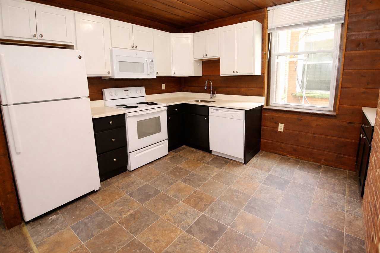 317 N CRAIG STREETAPT 103 #103 - Photo 2 of 9