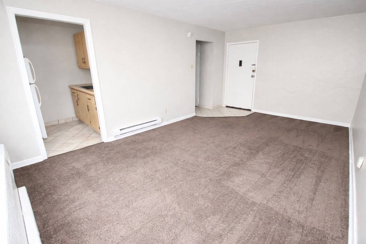 348 SOUTH HIGHLAND AVENUEAPT 101 #101 - Photo 2 of 9