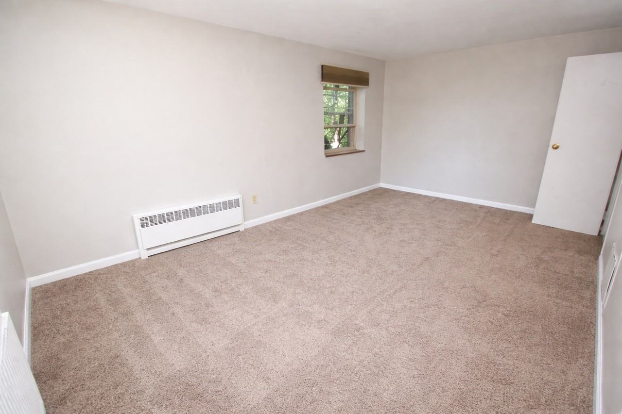 348 SOUTH HIGHLAND AVENUEAPT 101 #101 - Photo 6 of 9