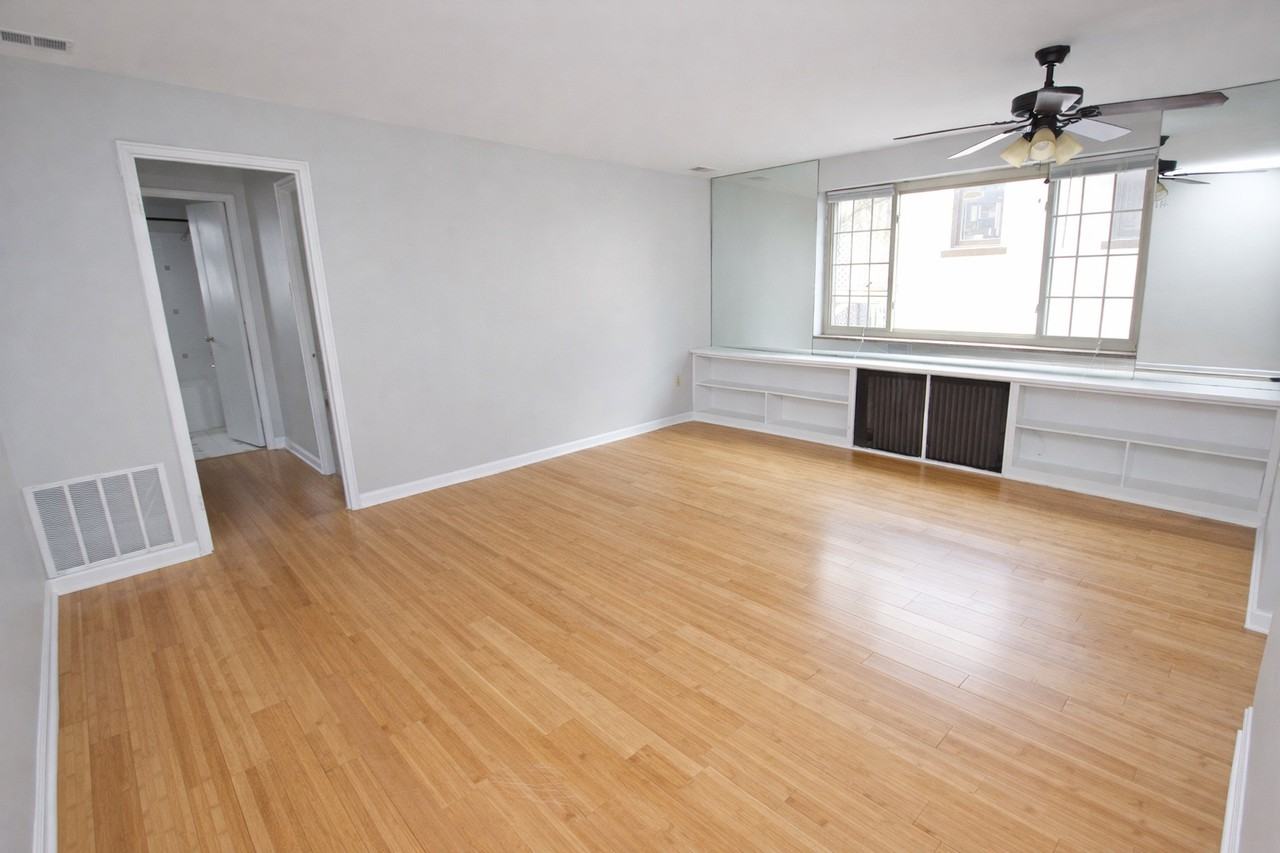 5939 FIFTH AVENUEAPT 17 #17 - Photo 2 of 9