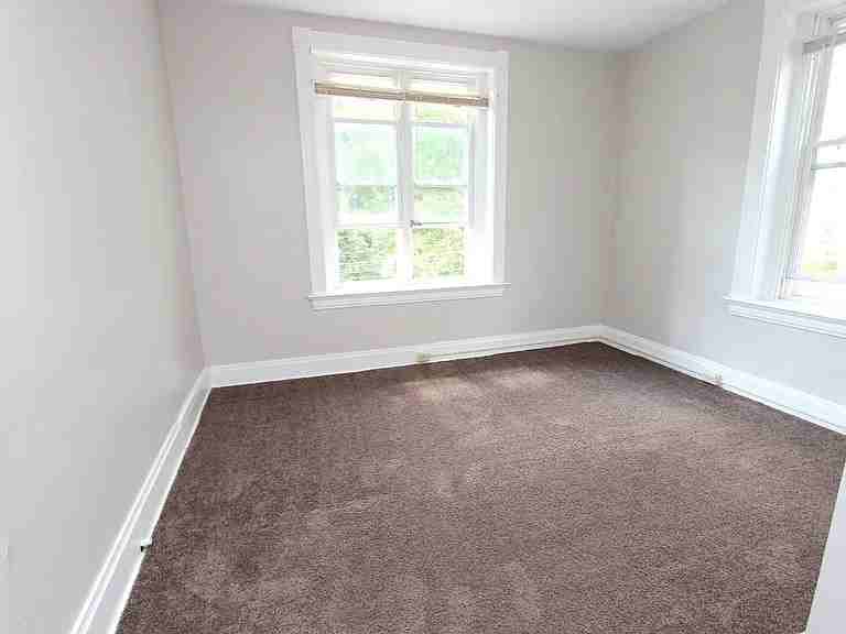 317 317 N CRAIG STREETAPT 202 #202 - Photo 6 of 13