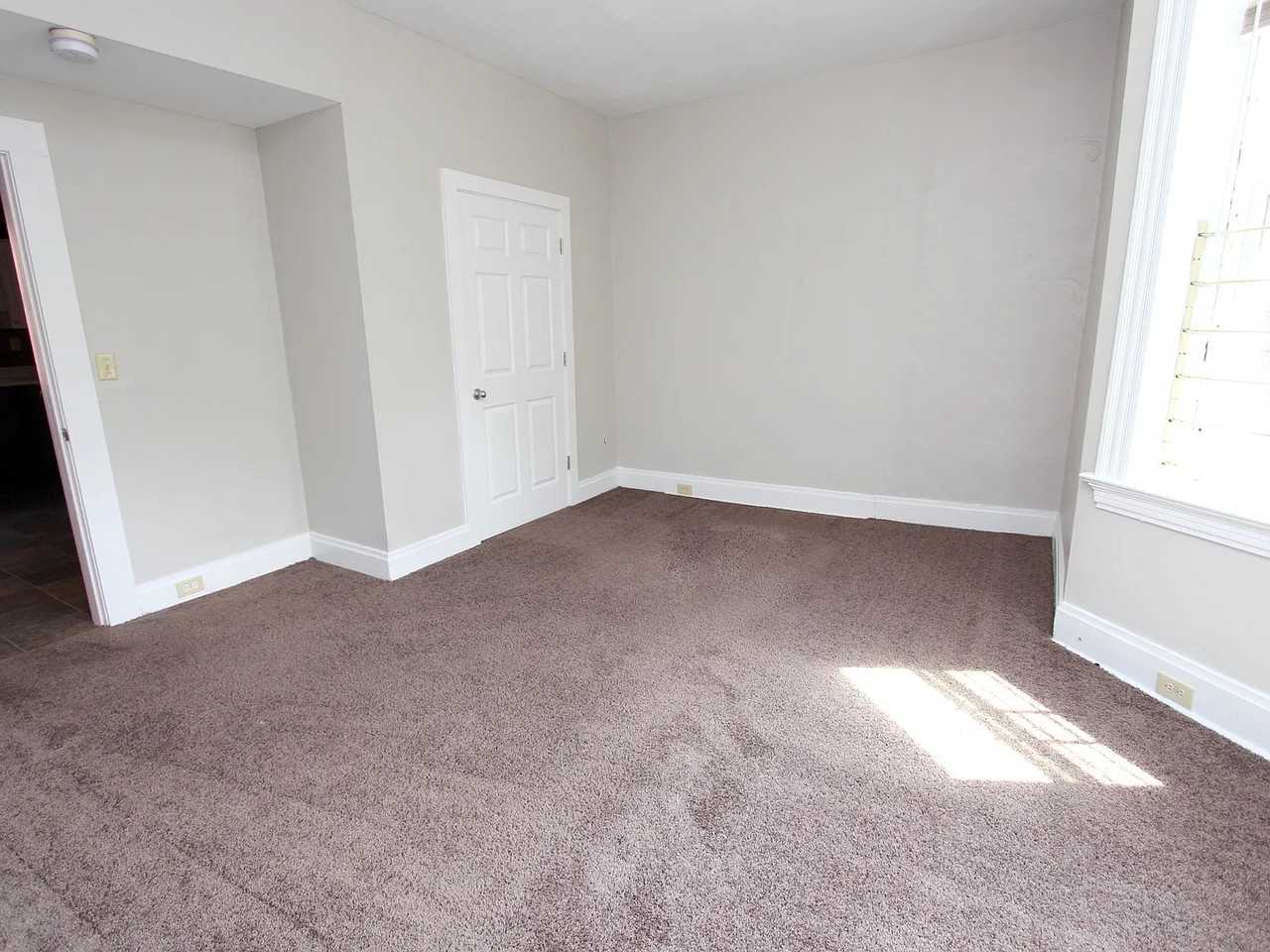 317 317 N CRAIG STREETAPT 202 #202 - Photo 7 of 13