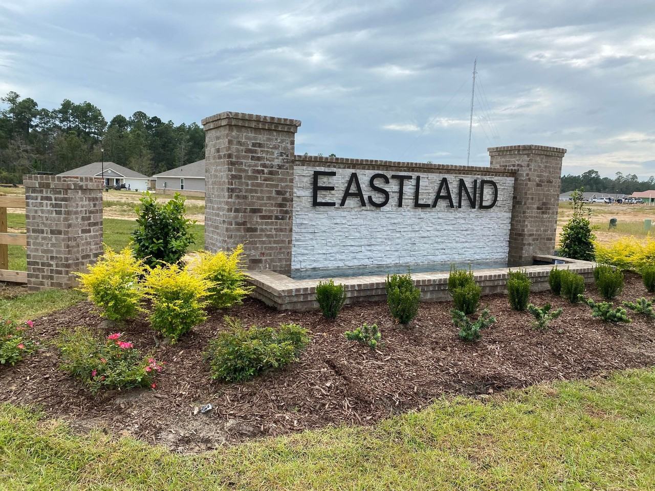 6578 Eastland Cir #1 - Photo 2 of 9