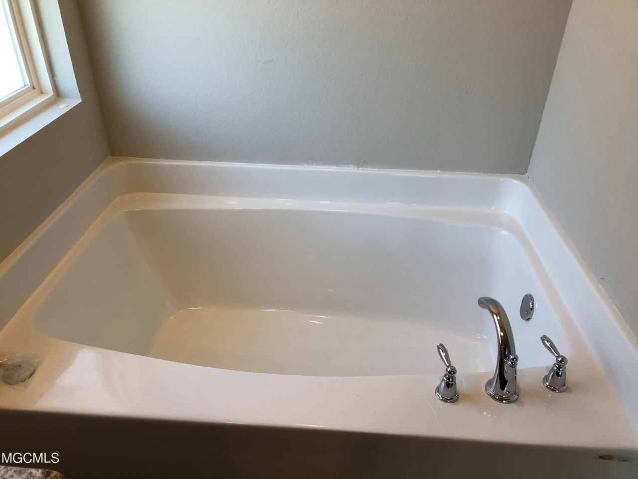 6578 Eastland Cir #1 - Photo 7 of 9