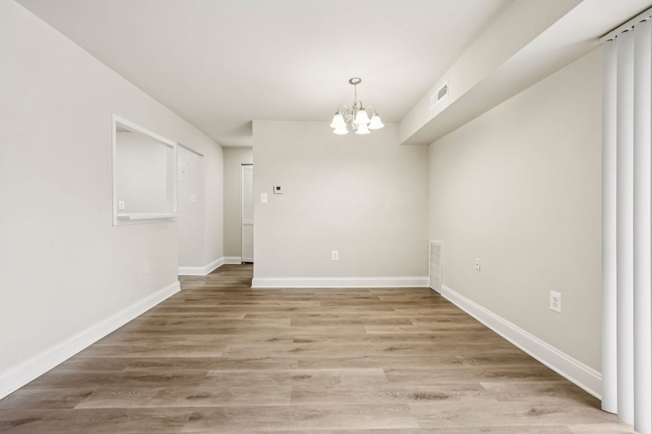 14002 Cove Ln., - Photo 5 of 50