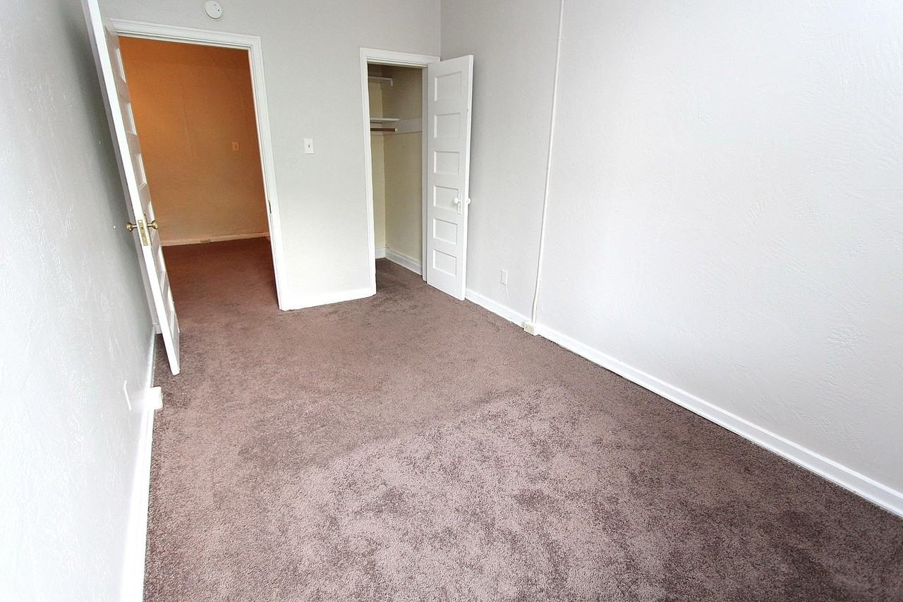 322 MELWOOD AVENUEAPT 4 #322-04 - Photo 5 of 8