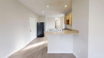 205 Chelsea Street205 Chelsea Street - 2 #2 - Photo 6 of 13