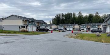 featured image of E Kinzi Cir