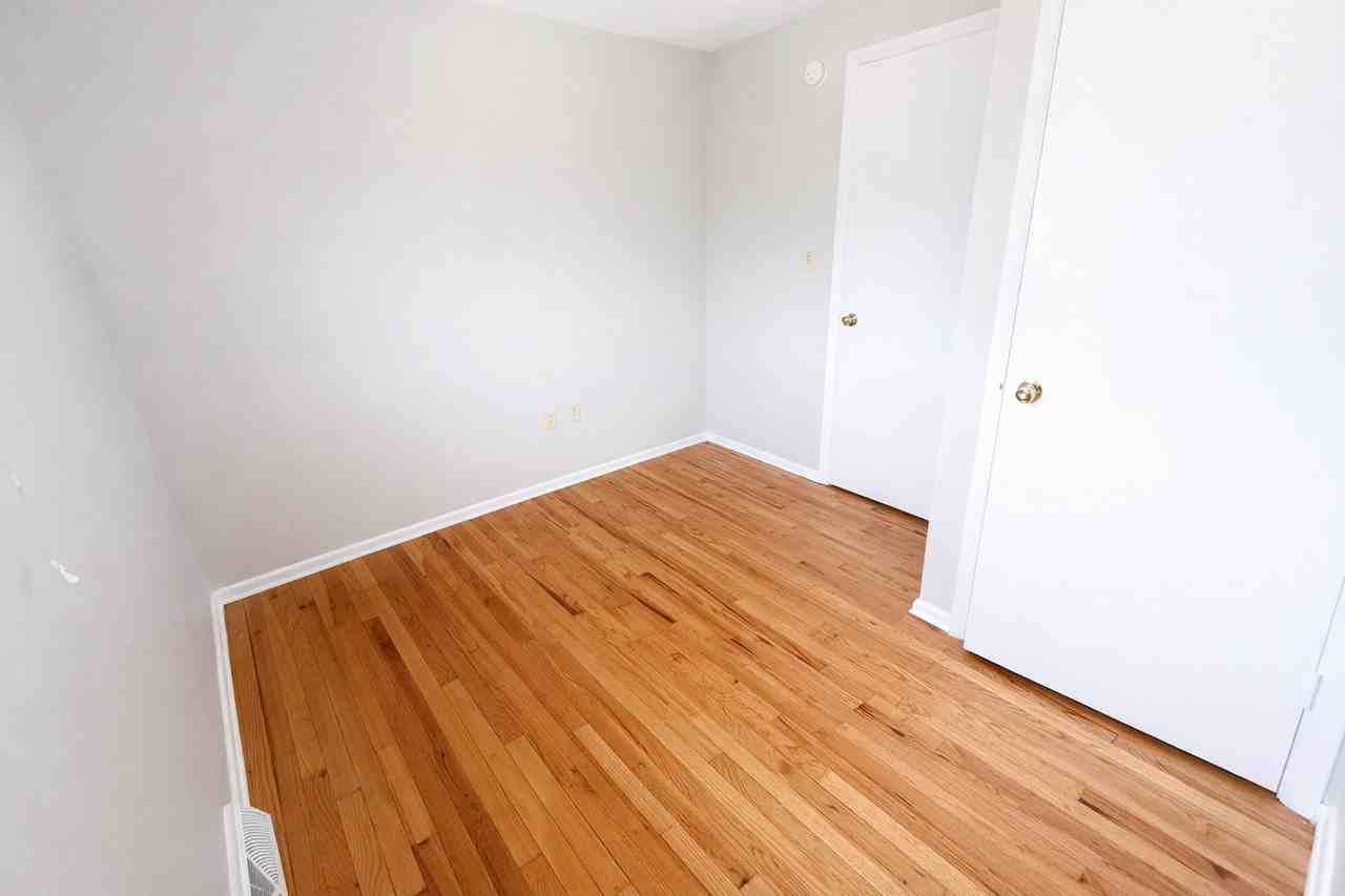 1684 Hulton Rd #1684HUL - Photo 6 of 14