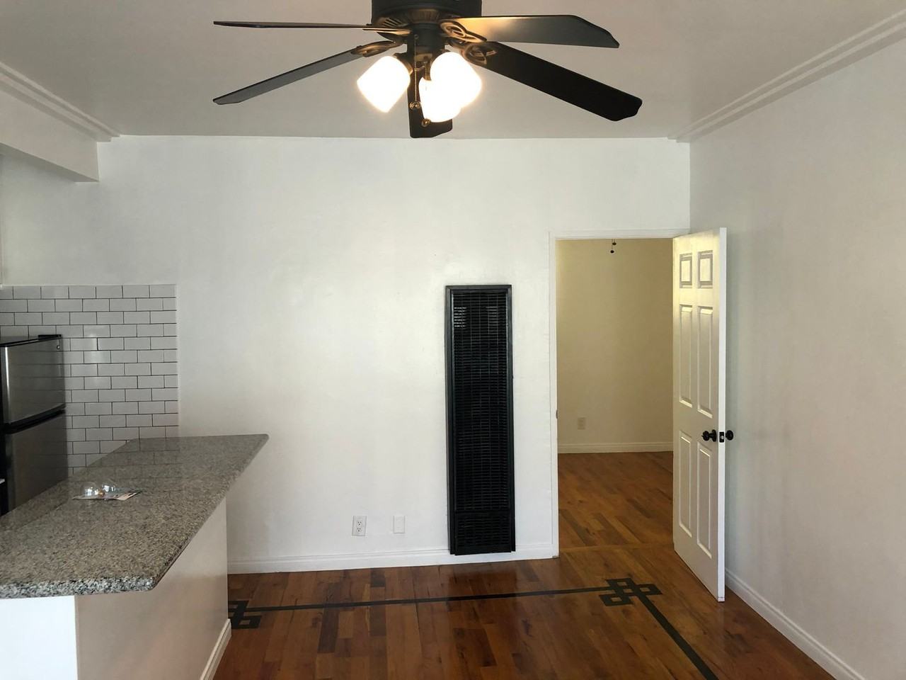 1019 S Westmoreland Ave #109 - Photo 2 of 13