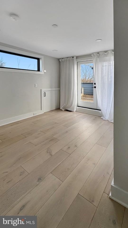 1026 18th St Ne Unit Ph-6 #PH6 - Photo 4 of 11