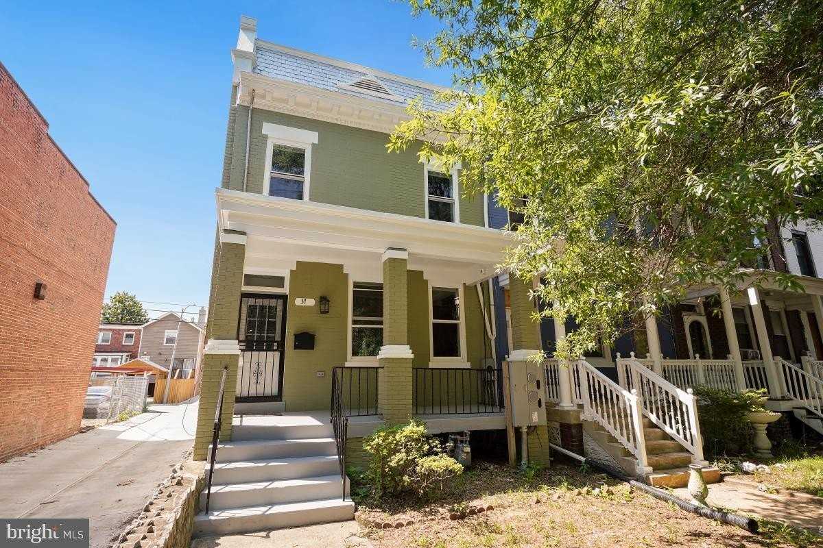 37 Michigan Ave Ne - Photo 3 of 31