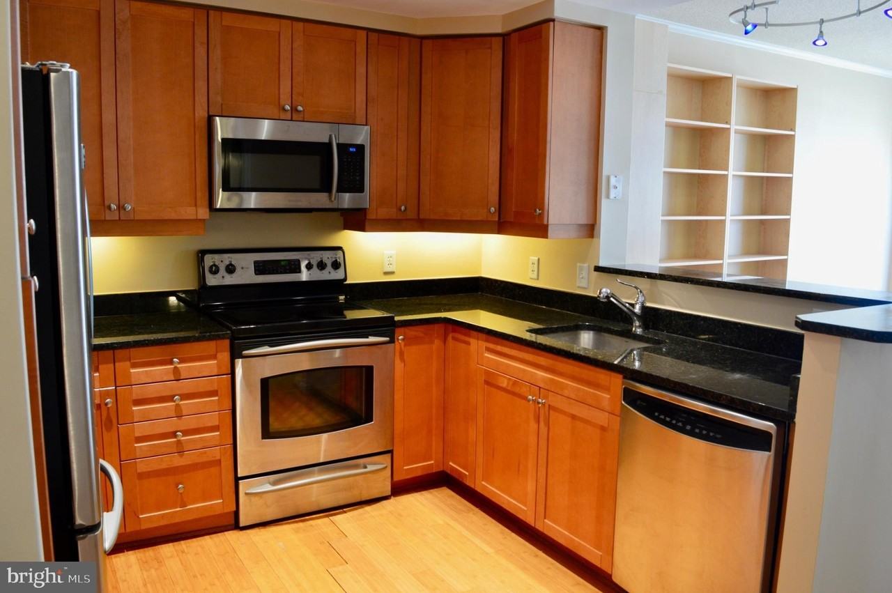 1111 11th St Nw Apt 602 #602 - Photo 2 of 29