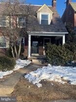 3007 N Van Buren St - Photo 1 of 1