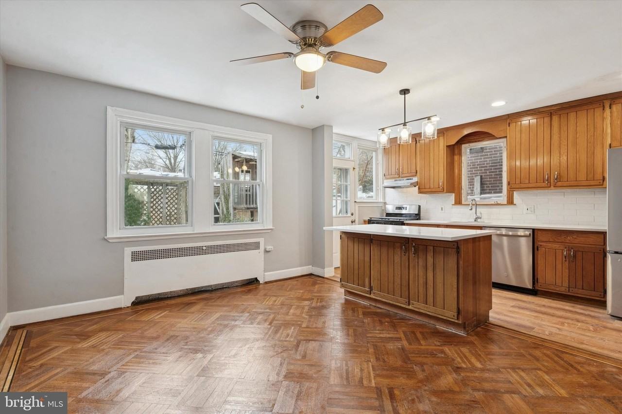 3007 N Van Buren St - Photo 3 of 16