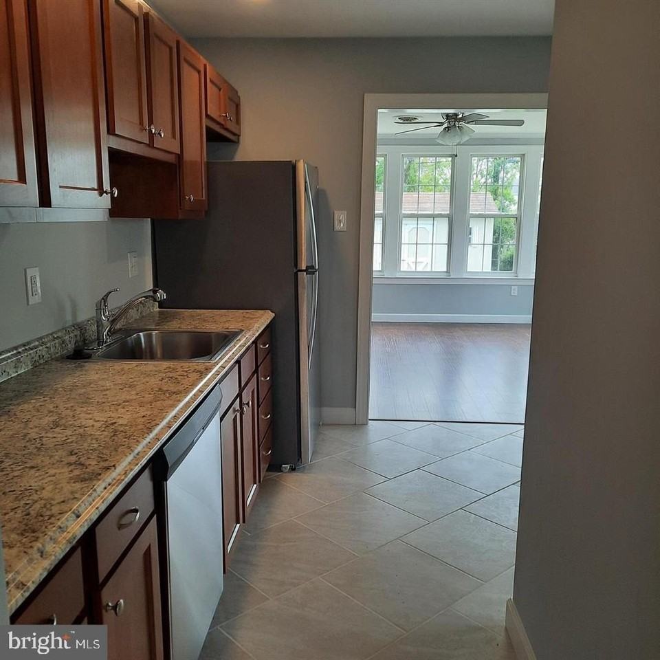 63 Holden Dr - Photo 3 of 19