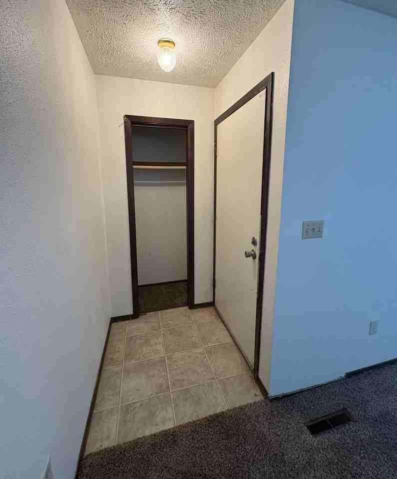 2000 8th St Nw - Photo 7 of 18