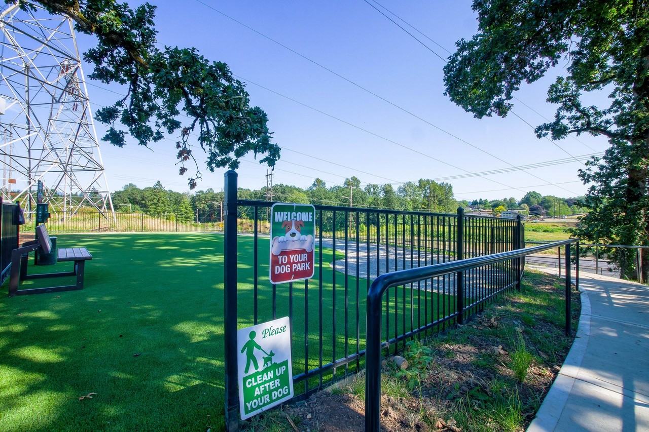 The Terrace at River Oaks - Photo 2 of 29