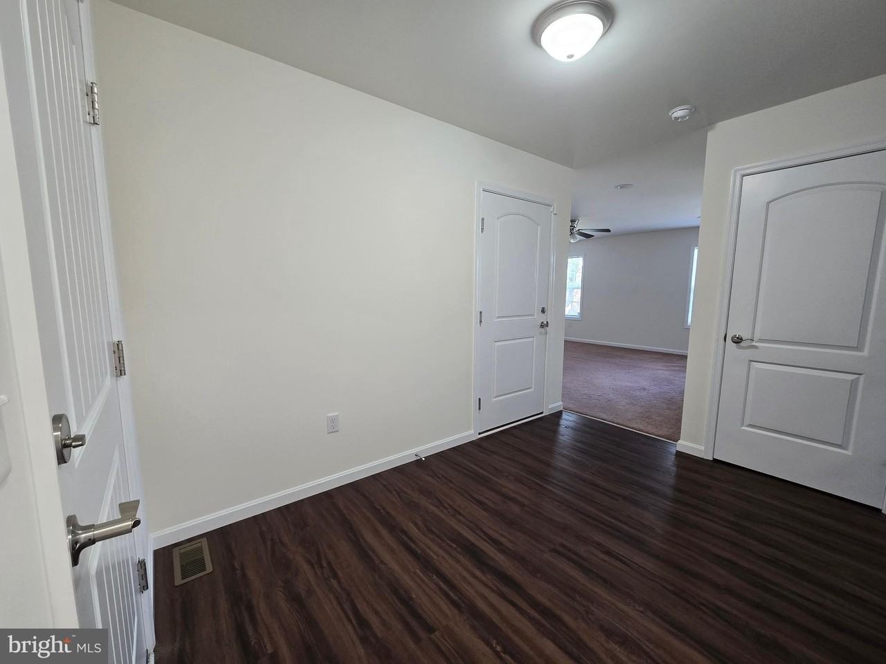 215 William Ross Ln - Photo 6 of 50