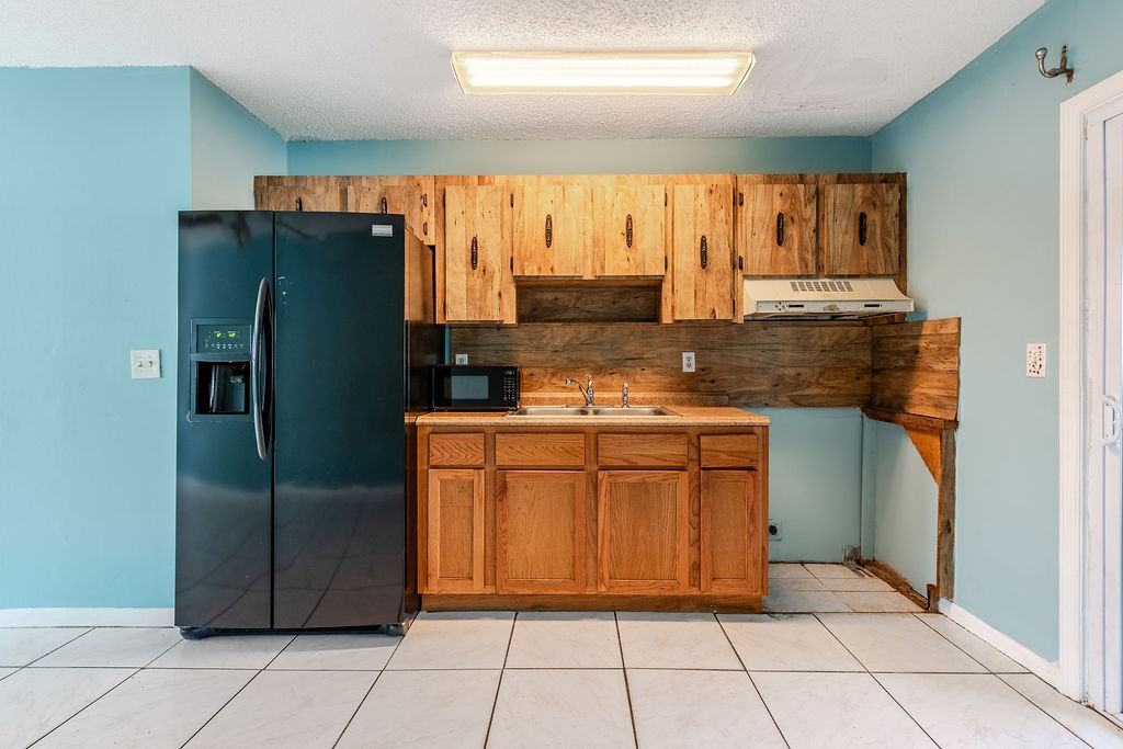 2658 Se Amherst St #2658 - Photo 7 of 27