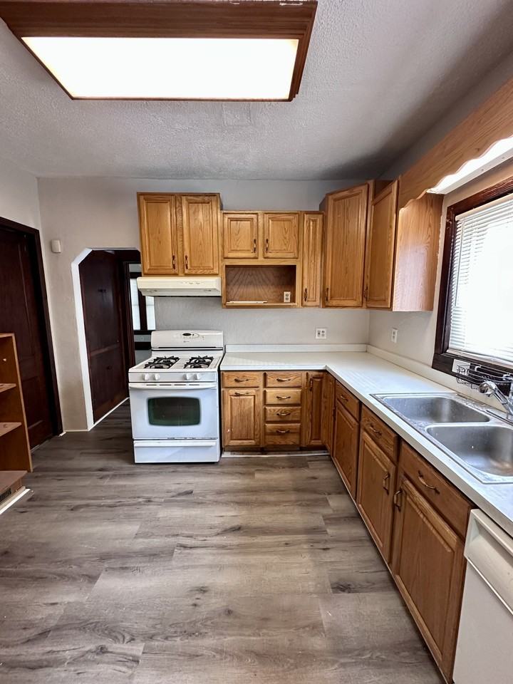 2172 12th St Sw #1 - Photo 2 of 13