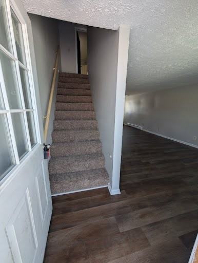 218 Patricia Dr #M - Photo 2 of 8