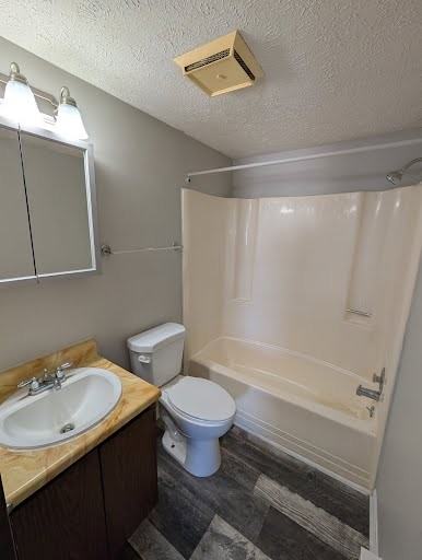 218 Patricia Dr #M - Photo 7 of 8