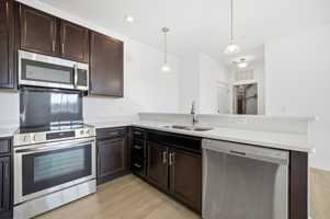 featured image of 1509 Waitsel Drive - 1Unit 204 #1