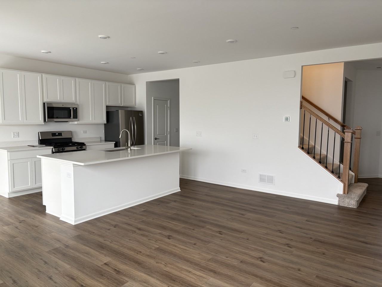 4244 Meadowridge Rd #1 - Photo 3 of 24