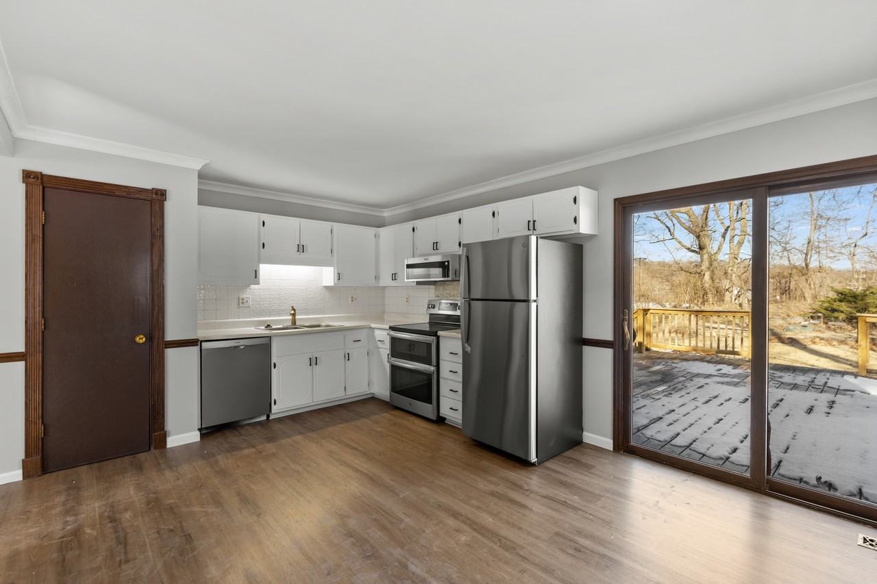 1708 Sparrow Point Ln #1 - Photo 6 of 25