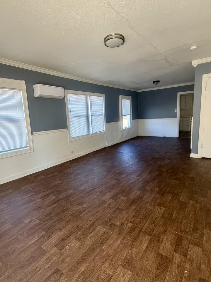 1324 Georgetown St #1 - Photo 2 of 18