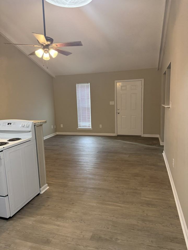 4918 Charwood Trl Nw #13 - Photo 5 of 7