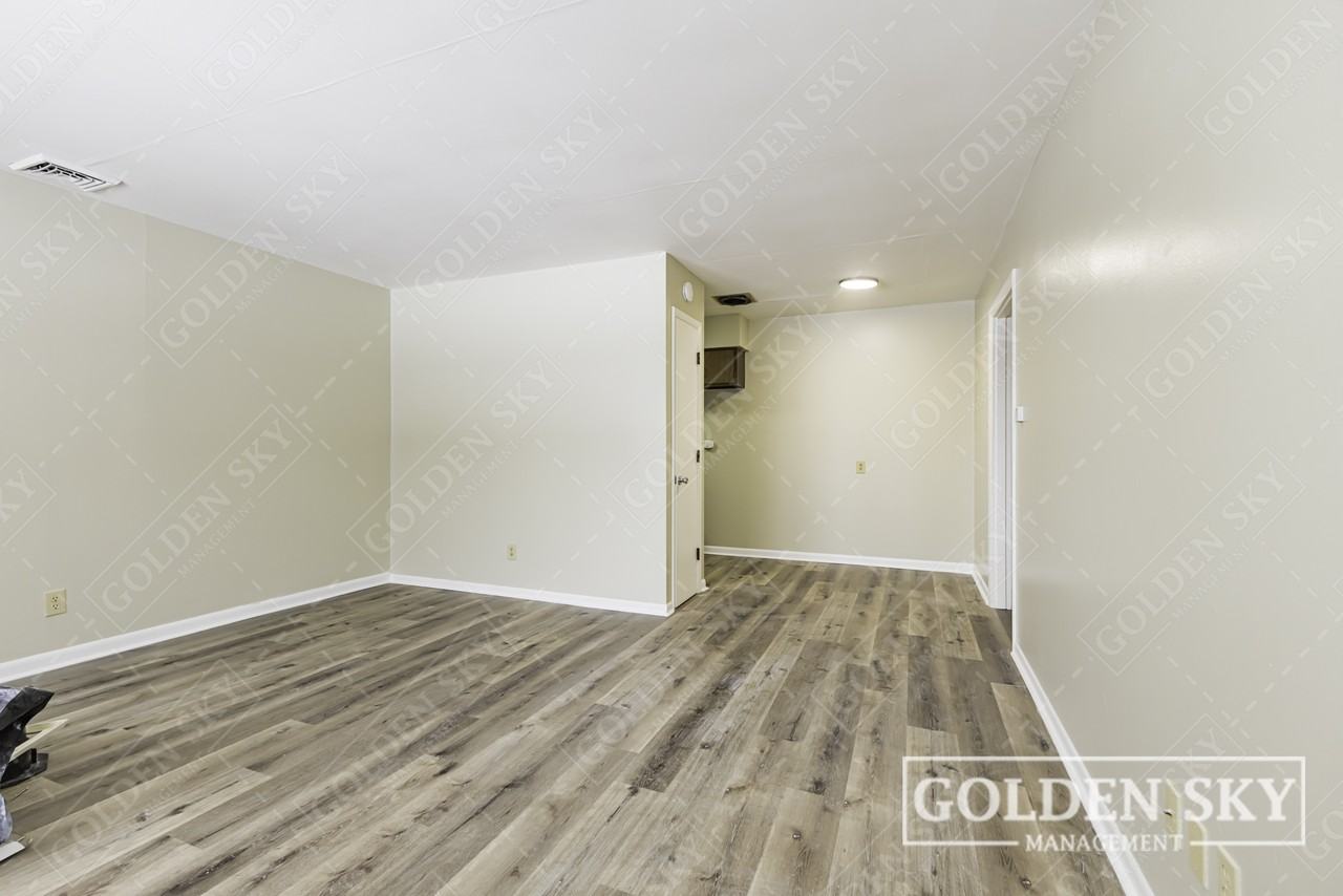 4611 South Madison StreetUnit 3 #3 - Photo 2 of 10