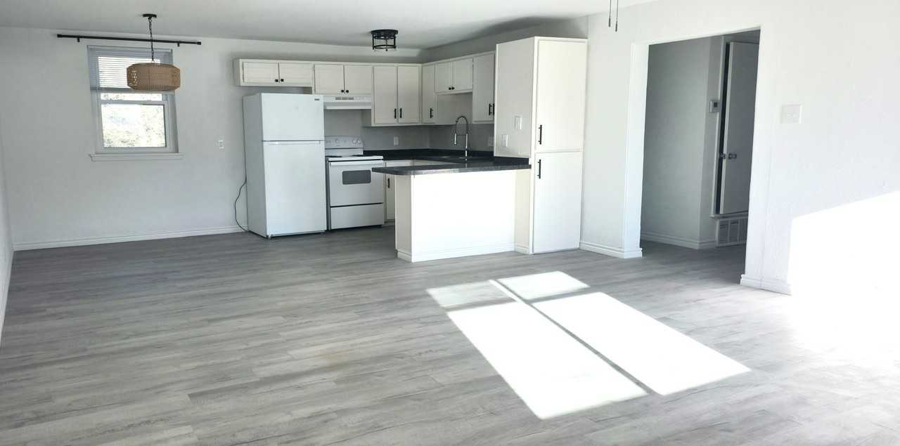 527 W Main St #40 - Photo 3 of 9