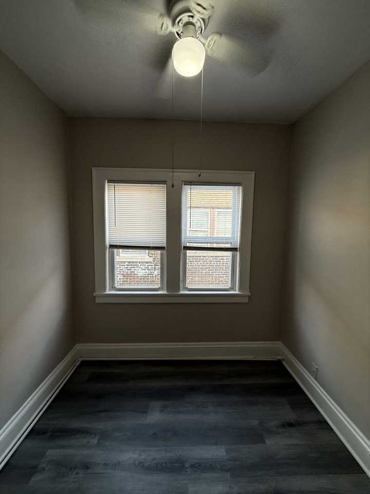 1310 W 11615 #15 - Photo 6 of 11